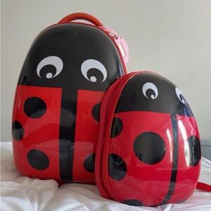 Luggage - 18 x 13.5 x 9 inches 
Backpack - 13 x 10 x 5.5 inches